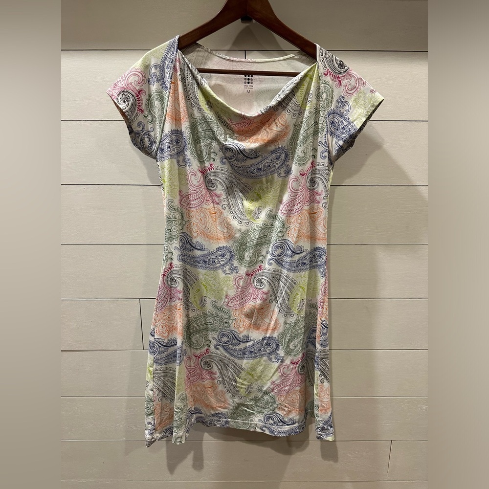 Title Nine Women’s Colorful Paisley Print Dress- size Medium